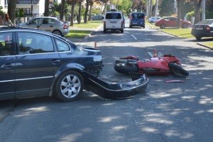 Slika Fotografije/Opcenite fotografije/Prometne nesrece/motocikl 21052016.JPG